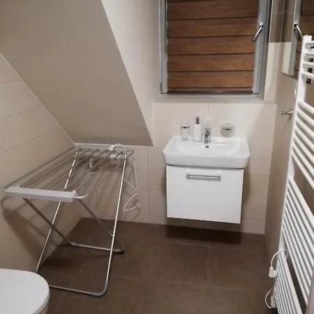 Ii. Apartament *
